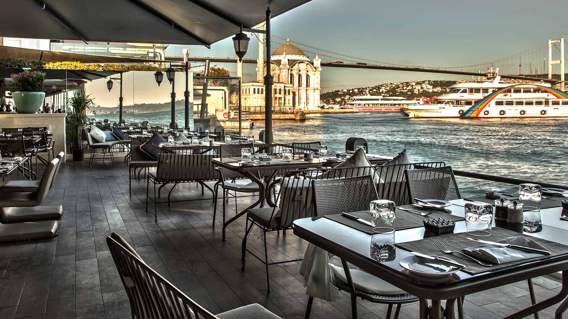 Restaurants in Istanbul, Turkey: Feriye Restaurant